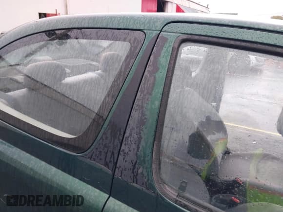 ✅ 2002 Toyota ECHO • VIN: JTDAT123X20251345 • Лот: 43611063. Опубликован ранее на IAAI с пробегом 168 960 миль. Бесплатный доступ к архиву аукционных продаж из США и подробный отчёт об истории автомобиля на DreamBid. Изображение 6.