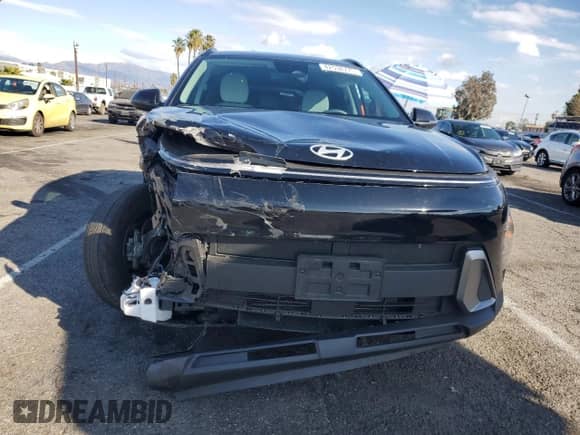 2024 Hyundai Kona SEL with VIN KM8HC3ABXRU120305, listed as a Copart auction lot 42538775 with 9,259 mi miles and Salvage title. Bid and sale history available at DreamBid. Image 5.