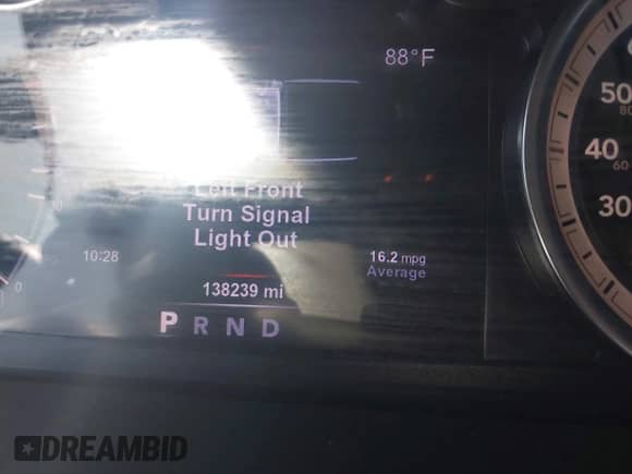 2017 Ram 1500 Night z VIN 1C6RR7MT0HS561087, wystawiony jako IAAI lot #43188191 z przebiegiem 138 239 mil mil oraz . Historia ofert i sprzedaży dostępna na DreamBid. Obrazek 16.