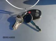 ✅ 2008 Chevrolet Equinox LT • VIN: 2CNDL33F986019591 • Лот: 42201401. Опубликован ранее на IAAI с пробегом 200 172 миль. Бесплатный доступ к архиву аукционных продаж из США и подробный отчёт об истории автомобиля на DreamBid. Изображение 11.