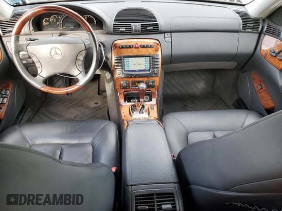 ✅ 2006 Mercedes-Benz CL 500 • VIN: WDBPJ75J16A047951 • Lot: 71942974. Wystawiony na Copart z przebiegiem 94 939 mil. Bezpłatny archiwum sprzedaży aukcyjnych z USA i szczegółowy raport historii pojazdu na DreamBid. Zdjęcie 8.