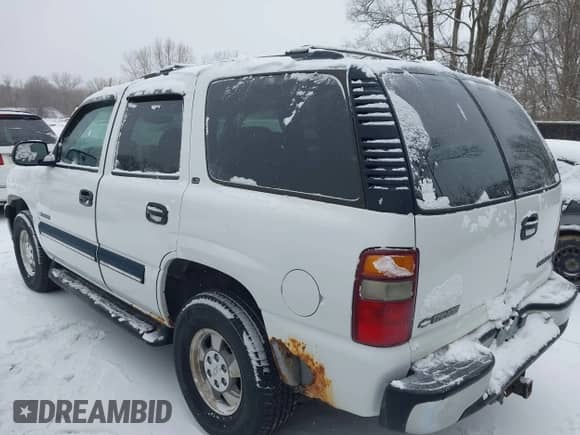 2001 Chevrolet Tahoe LT z VIN 1GNEK13T01J287838, wystawiony jako IAAI lot #41551502 z przebiegiem 145 730 mil mil oraz . Historia ofert i sprzedaży dostępna na DreamBid. Obrazek 3.