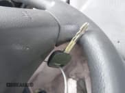 ✅ 2006 Toyota RAV4 • VIN: JTMBK33VX65003043 • Лот: 42009844. Опубликован ранее на IAAI с пробегом 294 380 миль. Бесплатный доступ к архиву аукционных продаж из США и подробный отчёт об истории автомобиля на DreamBid. Изображение 11.