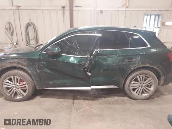 ✅ 2018 Audi Q5 Prestige • VIN: WA1CNAFYXJ2145287 • Lot: 42718895. Wystawiony na IAAI z przebiegiem 149 361 mil. Bezpłatny archiwum sprzedaży aukcyjnych z USA i szczegółowy raport historii pojazdu na DreamBid. Zdjęcie 14.