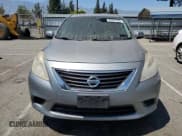 ✅ 2013 Nissan Versa S Plus • VIN: 3N1CN7AP5DL845814 • Lot: 63907485. Wystawiony na Copart z przebiegiem 114 030 mil. Bezpłatny archiwum sprzedaży aukcyjnych z USA i szczegółowy raport historii pojazdu na DreamBid. Zdjęcie 5.