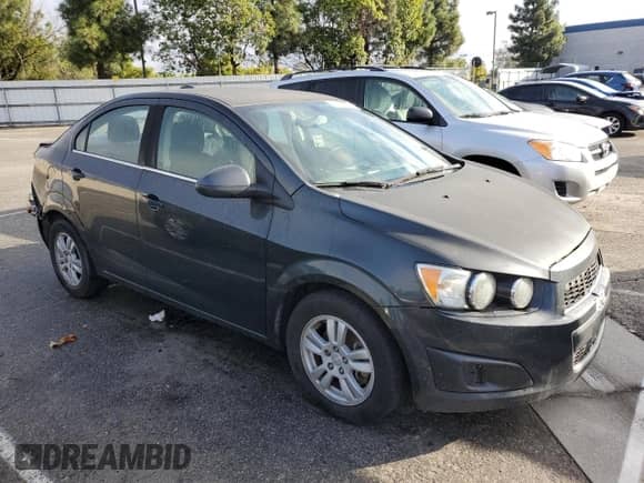 ✅ 2015 Chevrolet Sonic LT • VIN: 1G1JC5SG5F4162851 • Лот: 76708263. Размещён на Copart с пробегом 190 479 миль миль. Получите бесплатный доступ к архиву аукционных продаж из США и посмотрите подробный отчёт об истории автомобиля на DreamBid. Изображение 4.