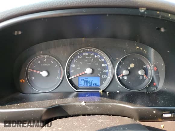 2012 Hyundai Santa Fe GLS с VIN 5XYZGDAG8CG151527, выставлен на аукционе Copart как лот 70449004 с пробегом 287 635 миль миль и Списание • Salvage title. История ставок и продаж доступна на DreamBid. Изображение 9.