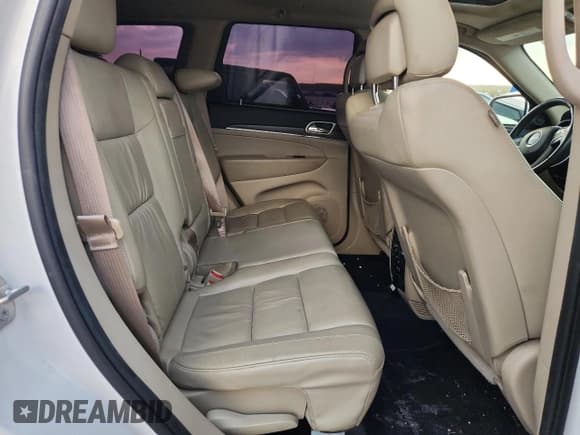 ✅ 2016 Jeep Grand Cherokee Limited • VIN: 1C4RJEBG1GC392734 • Lot: 89822195. Listed on Copart with 125,585 mi. Free auction sales archive from the USA and detailed vehicle history report at DreamBid. Image 11.