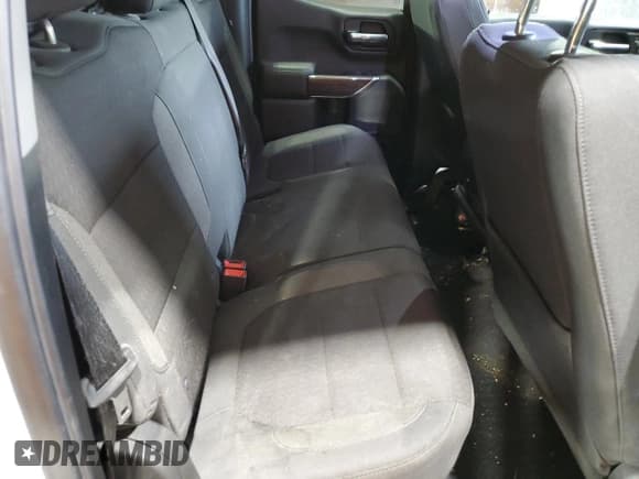 ✅ 2019 Chevrolet Silverado 1500 • VIN: 1GCVYEED8KZ378122 • Лот: 74967954. Опубликован ранее на Copart с пробегом 109 241 миль. Бесплатный доступ к архиву аукционных продаж из США и подробный отчёт об истории автомобиля на DreamBid. Изображение 10.