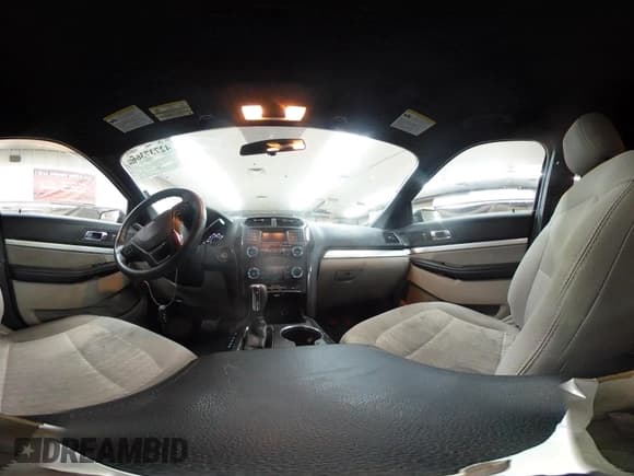 ✅ 2018 Ford Explorer • VIN: 1FM5K7B84JGA88972 • Lot: 42737366. Wystawiony na IAAI z przebiegiem 162 115 mil. Bezpłatny archiwum sprzedaży aukcyjnych z USA i szczegółowy raport historii pojazdu na DreamBid. Zdjęcie 18.