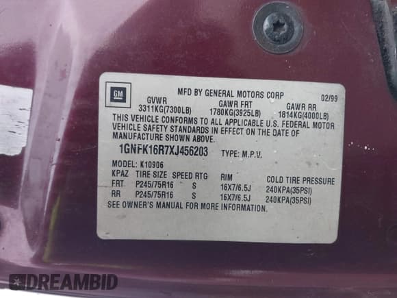 ✅ 1999 Chevrolet Suburban • VIN: 1GNFK16R7XJ456203 • Лот: 43906002. Опубликован ранее на IAAI с пробегом Не указан. Бесплатный доступ к архиву аукционных продаж из США и подробный отчёт об истории автомобиля на DreamBid. Изображение 9.