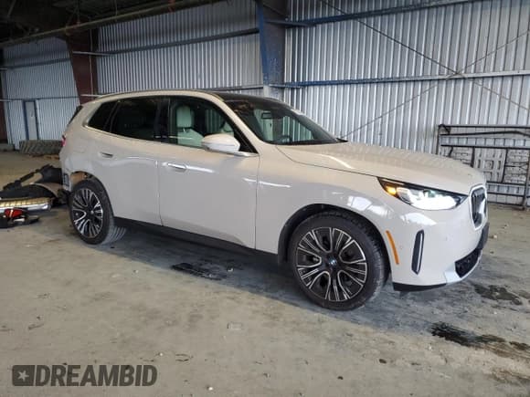 ✅ 2025 BMW X3 30 xDrive • VIN: 5UX53GP0XS9Y52736 • Lot: 81974565. Listed on Copart with 5,376 mi. Free auction sales archive from the USA and detailed vehicle history report at DreamBid. Image 4.