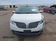 ✅ 2013 Lincoln MKX • VIN: 2LMDJ8JK9DBL26333 • Lot: 43341789. Wystawiony na IAAI z przebiegiem 183 825 mil. Bezpłatny archiwum sprzedaży aukcyjnych z USA i szczegółowy raport historii pojazdu na DreamBid. Zdjęcie 12.