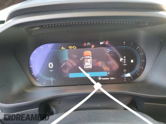 ✅ 2025 Volvo XC40 Plus Dark Theme • VIN: YV4L12UC2S2488009 • Lot: 93504435. Listed on Copart with 440 mi. Free auction sales archive from the USA and detailed vehicle history report at DreamBid. Image 9.