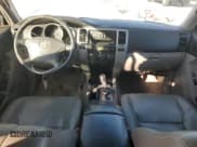 ✅ 2008 Toyota 4Runner SR5 • VIN: JTEZU14R98K014694 • Лот: 68913065. Опубликован ранее на Copart с пробегом 213 243 миль. Бесплатный доступ к архиву аукционных продаж из США и подробный отчёт об истории автомобиля на DreamBid. Изображение 8.