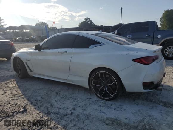 ✅ 2020 Infiniti Q60 Red Sport 400 • VIN: JN1FV7EK6LM400384 • Lot: 66900335. Listed on Copart with 80,230 mi. Free auction sales archive from the USA and detailed vehicle history report at DreamBid. Image 2.