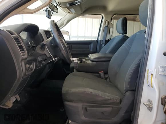 ✅ 2020 Ram 2500 Tradesman • VIN: 3C6UR5HJ3LG262376 • Lot: 49802065. Listed on Copart with 112,114 mi. Free auction sales archive from the USA and detailed vehicle history report at DreamBid. Image 7.