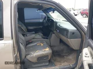 ✅ 2002 Chevrolet Suburban LT • VIN: 1GNEC16Z32J197548 • Лот: 42258025. Опубликован ранее на IAAI с пробегом 330 484 миль. Бесплатный доступ к архиву аукционных продаж из США и подробный отчёт об истории автомобиля на DreamBid. Изображение 5.