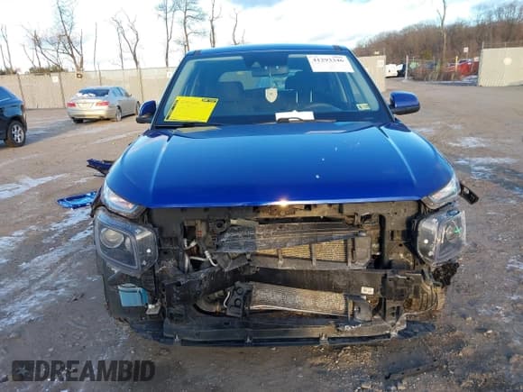 ✅ 2020 Hyundai Venue SE • VIN: KMHRB8A30LU015163 • Lot: 41293346. Listed on IAAI with 68,829 mi. Free auction sales archive from the USA and detailed vehicle history report at DreamBid. Image 12.