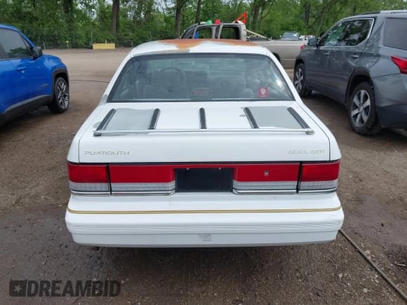 ✅ 1995 Plymouth Acclaim • VIN: 3P3AA4635ST566929 • Лот: 42258151. Опубликован ранее на IAAI с пробегом 89 155 миль. Бесплатный доступ к архиву аукционных продаж из США и подробный отчёт об истории автомобиля на DreamBid. Изображение 16.