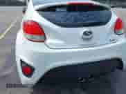 2013 Hyundai Veloster Turbo с VIN KMHTC6AE6DU112233, выставлен на аукционе IAAI как лот 42295962 с пробегом 151 091 миль миль и . История ставок и продаж доступна на DreamBid. Изображение 13.