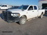 ✅ 2022 Ram 2500 Tradesman • VIN: 3C6UR5HJ4NG130956 • Lot: 41934589. Listed on IAAI with 117,963 mi. Free auction sales archive from the USA and detailed vehicle history report at DreamBid. Image 2.