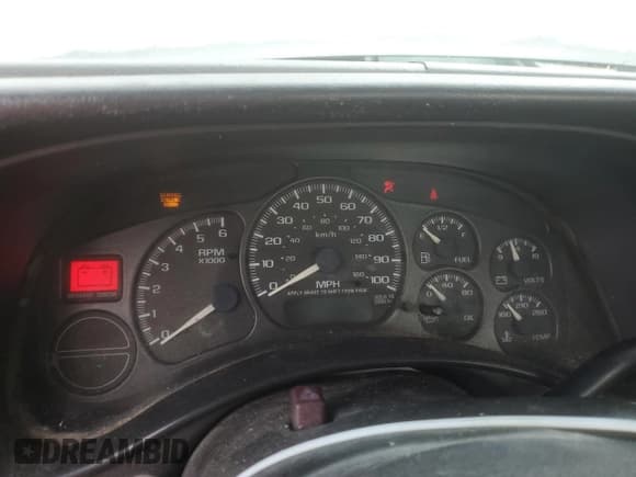 ✅ 2002 Chevrolet Silverado 1500 • VIN: 1GCEC14WX2Z166252 • Лот: 70298844. Опубликован ранее на Copart с пробегом Не указан. Бесплатный доступ к архиву аукционных продаж из США и подробный отчёт об истории автомобиля на DreamBid. Изображение 9.