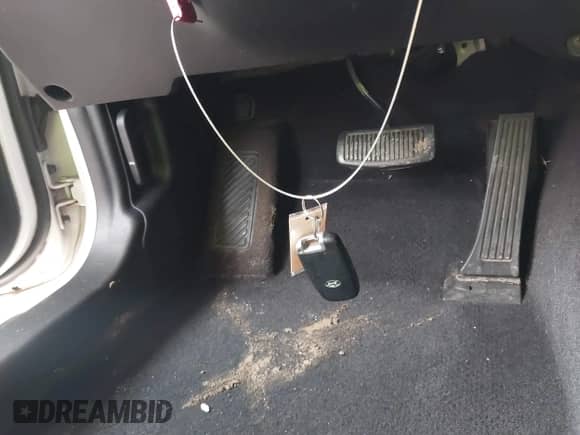 2013 Hyundai Genesis Coupe Track с VIN KMHHU6KJ8DU079797, выставлен на аукционе IAAI как лот 41394449 с пробегом 131 280 миль миль и . История ставок и продаж доступна на DreamBid. Изображение 11.