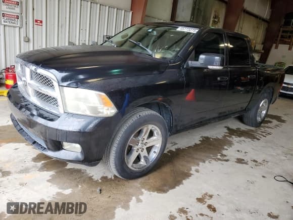 ✅ 2009 Dodge 1500 SLT • VIN: 1D3HB13T99J504716 • Lot: 45773275. Wystawiony na Copart z przebiegiem 156 317 mil. Bezpłatny archiwum sprzedaży aukcyjnych z USA i szczegółowy raport historii pojazdu na DreamBid. Zdjęcie 1.