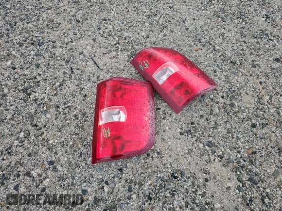 2010 Chevrolet Silverado 1500 LT with VIN 3GCRCSE02AG204959, listed as a Copart auction lot 82320935 with 118,013 mi miles and Salvage title. Bid and sale history available at DreamBid. Image 12.