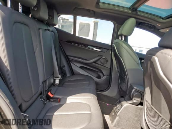 ✅ 2020 BMW X2 sDrive28i • VIN: WBXYH9C05L5R16811 • Lot: 60265845. Wystawiony na Copart z przebiegiem 61 152 mil. Bezpłatny archiwum sprzedaży aukcyjnych z USA i szczegółowy raport historii pojazdu na DreamBid. Zdjęcie 11.