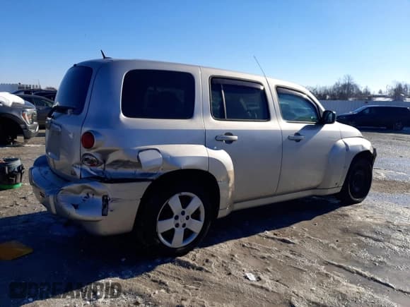 ✅ 2008 Chevrolet HHR LS • VIN: 3GNCA13D98S695637 • Lot: 87883915. Listed on Copart with 183,810 mi. Free auction sales archive from the USA and detailed vehicle history report at DreamBid. Image 3.