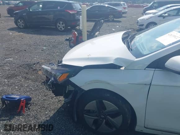 2022 Hyundai Ioniq Limited с VIN KMHC05LC4NU270697, выставлен на аукционе IAAI как лот 42639922 с пробегом 33 794 миль миль и . История ставок и продаж доступна на DreamBid. Изображение 6.