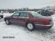✅ 2002 Lincoln Continental • VIN: 1LNHM97V62Y684873 • Лот: 87602665. Опубликован ранее на Copart с пробегом 52 974 миль. Бесплатный доступ к архиву аукционных продаж из США и подробный отчёт об истории автомобиля на DreamBid. Изображение 2.