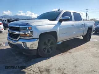 ✅ 2018 Chevrolet Silverado 1500 LT • VIN: 3GCPCREC7JG134594 • Лот: 86690575. Опубликован ранее на Copart с пробегом 151 985 миль. Бесплатный доступ к архиву аукционных продаж из США и подробный отчёт об истории автомобиля на DreamBid. Изображение 1.