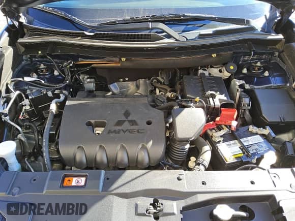 ✅ 2020 Mitsubishi Outlander ES • VIN: JA4AD2A37LZ045072 • Лот: 84819765. Опубликован ранее на Copart с пробегом 54 628 миль. Бесплатный доступ к архиву аукционных продаж из США и подробный отчёт об истории автомобиля на DreamBid. Изображение 12.