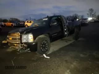 2013 Chevrolet Silverado 1500 LTZ with VIN 1GCRKTE77DZ149130, listed as a Copart auction lot 85349504 with 136,782 mi miles and Salvage title. Bid and sale history available at DreamBid. Image 1.