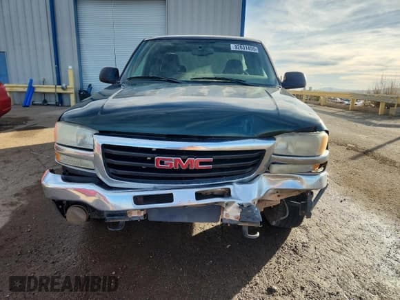 ✅ 2004 GMC Sierra 1500 SLE • VIN: 2GTEC19V441116961 • Лот: 92031455. Опубликован ранее на Copart с пробегом 239 805 миль. Бесплатный доступ к архиву аукционных продаж из США и подробный отчёт об истории автомобиля на DreamBid. Изображение 5.