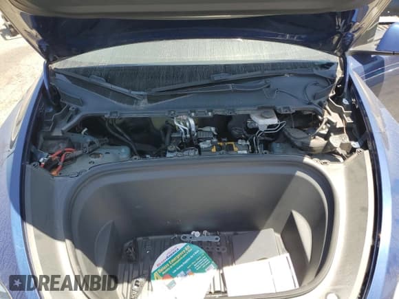 ✅ 2021 Tesla Model Y Long Range • VIN: 5YJYGAEE3MF196385 • Lot: 56984645. Wystawiony na Copart z przebiegiem 39 654 mil. Bezpłatny archiwum sprzedaży aukcyjnych z USA i szczegółowy raport historii pojazdu na DreamBid. Zdjęcie 11.