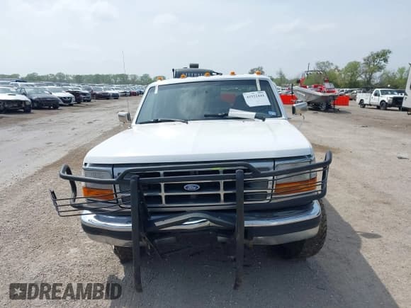 ✅ 1997 Ford F-250 • VIN: 1FTHW25F7VEA10948 • Лот: 41922444. Опубликован ранее на IAAI с пробегом 264 374 миль. Бесплатный доступ к архиву аукционных продаж из США и подробный отчёт об истории автомобиля на DreamBid. Изображение 12.
