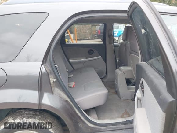 ✅ 2008 Chevrolet Equinox LT • VIN: 2CNDL53F986314590 • Лот: 43377813. Опубликован ранее на IAAI с пробегом 194 194 миль. Бесплатный доступ к архиву аукционных продаж из США и подробный отчёт об истории автомобиля на DreamBid. Изображение 8.