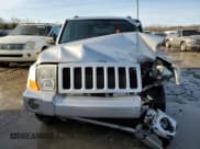 ✅ 2006 Jeep Commander • VIN: 1J8HG48KX6C195178 • Лот: 42204975. Опубликован ранее на Copart с пробегом 139 463 миль. Бесплатный доступ к архиву аукционных продаж из США и подробный отчёт об истории автомобиля на DreamBid. Изображение 5.