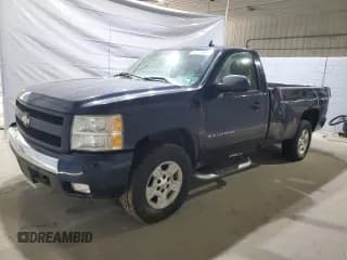 ✅ 2007 Chevrolet Silverado 1500 Work Truck • VIN: 1GCEK14027Z529391 • Lot: 66757665. Listed on Copart with 121,584 mi. Free auction sales archive from the USA and detailed vehicle history report at DreamBid. Image 1.