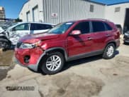 ✅ 2015 Kia Sorento LX • VIN: 5XYKT3A66FG660566 • Лот: 90431605. Опубликован ранее на Copart с пробегом 198 691 миль. Бесплатный доступ к архиву аукционных продаж из США и подробный отчёт об истории автомобиля на DreamBid. Изображение 1.