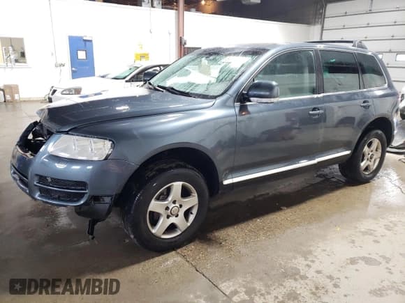 ✅ 2005 Volkswagen Touareg • VIN: WVGZG77L75D077603 • Lot: 54355465. Wystawiony na Copart z przebiegiem 166 906 mil. Bezpłatny archiwum sprzedaży aukcyjnych z USA i szczegółowy raport historii pojazdu na DreamBid. Zdjęcie 1.