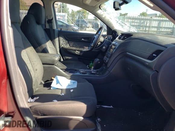 ✅ 2017 Chevrolet Traverse LT • VIN: 1GNKRHKD7HJ316294 • Lot: 69927544. Wystawiony na Copart z przebiegiem 109 540 mil. Bezpłatny archiwum sprzedaży aukcyjnych z USA i szczegółowy raport historii pojazdu na DreamBid. Zdjęcie 7.