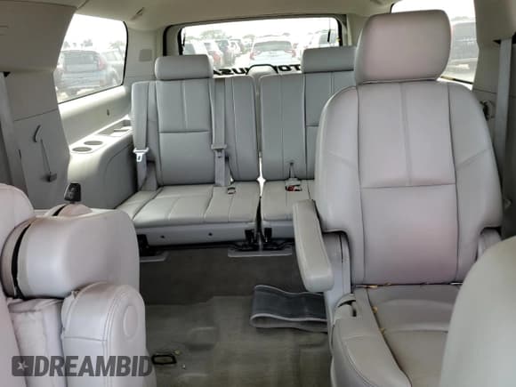 ✅ 2013 Chevrolet Suburban • VIN: 1GNWKMEG4DR257785 • Lot: 76817344. Listed on Copart with 68,021 mi. Free auction sales archive from the USA and detailed vehicle history report at DreamBid. Image 10.