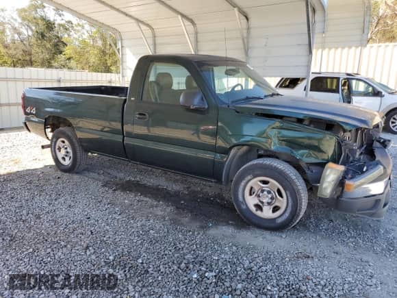 2004 Chevrolet Silverado 1500 Work Truck z VIN 1GCEK14V44Z262570, wystawiony jako Copart lot #76862394 z przebiegiem 138 432 mil mil oraz Szkoda całkowita • Salvage title. Historia ofert i sprzedaży dostępna na DreamBid. Obrazek 4.