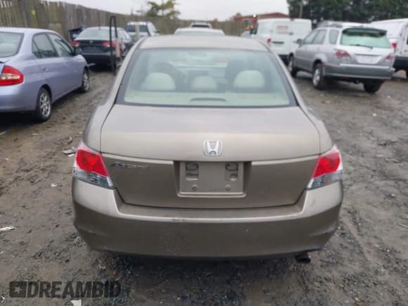 ✅ 2010 Honda Accord LX • VIN: 1HGCP2F3XAA169042 • Лот: 43596407. Опубликован ранее на IAAI с пробегом 188 193 миль. Бесплатный доступ к архиву аукционных продаж из США и подробный отчёт об истории автомобиля на DreamBid. Изображение 17.