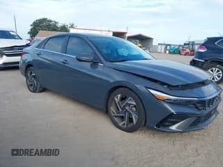 ✅ 2024 Hyundai Elantra Limited • VIN: KMHLP4DG9RU652141 • Лот: 43138894. Опубликован ранее на IAAI с пробегом 15 803 миль. Бесплатный доступ к архиву аукционных продаж из США и подробный отчёт об истории автомобиля на DreamBid. Изображение 1.